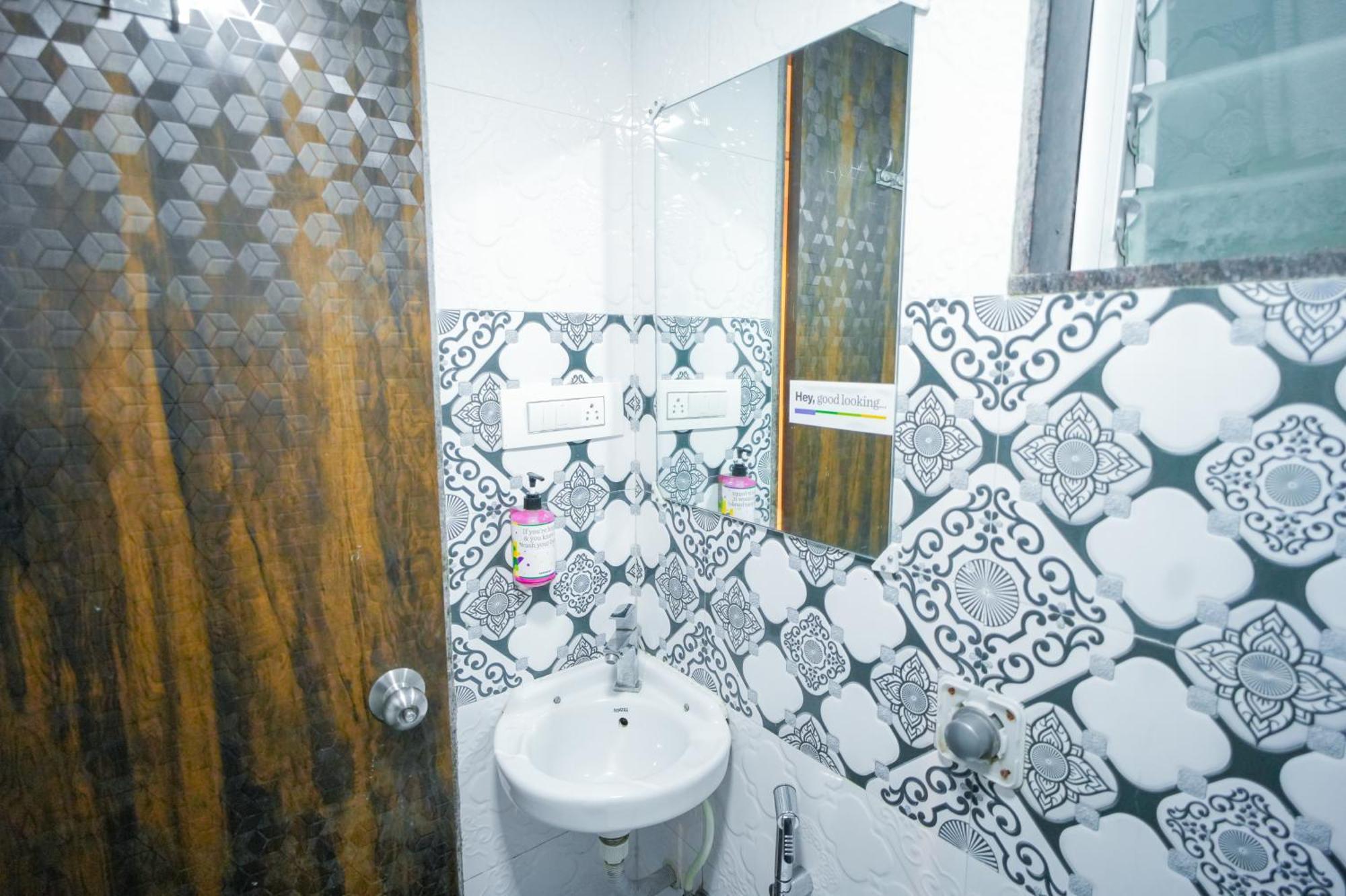 Hotel Skylink Hospitality Mahalaxmi 뭄바이 외부 사진