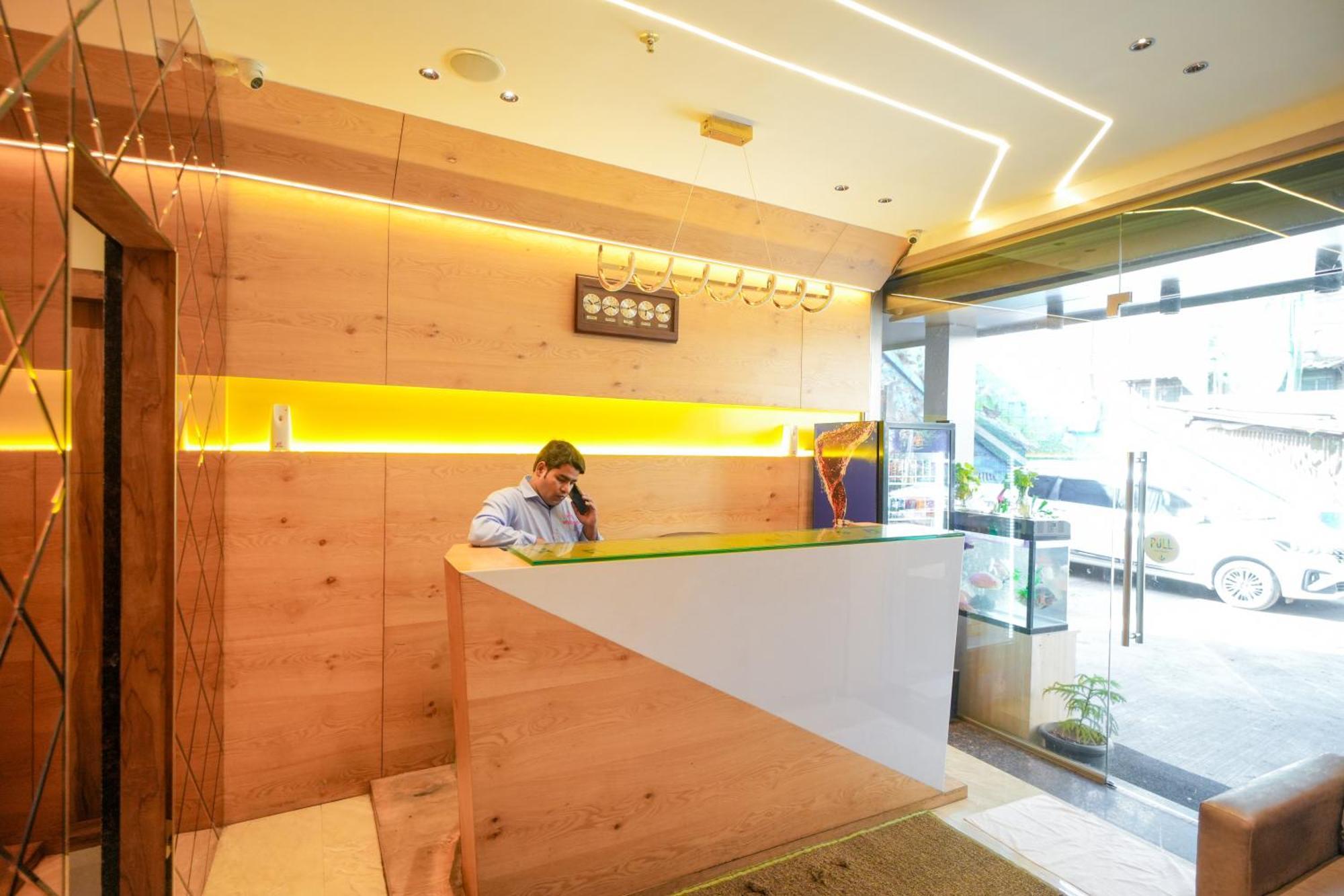 Hotel Skylink Hospitality Mahalaxmi 뭄바이 외부 사진