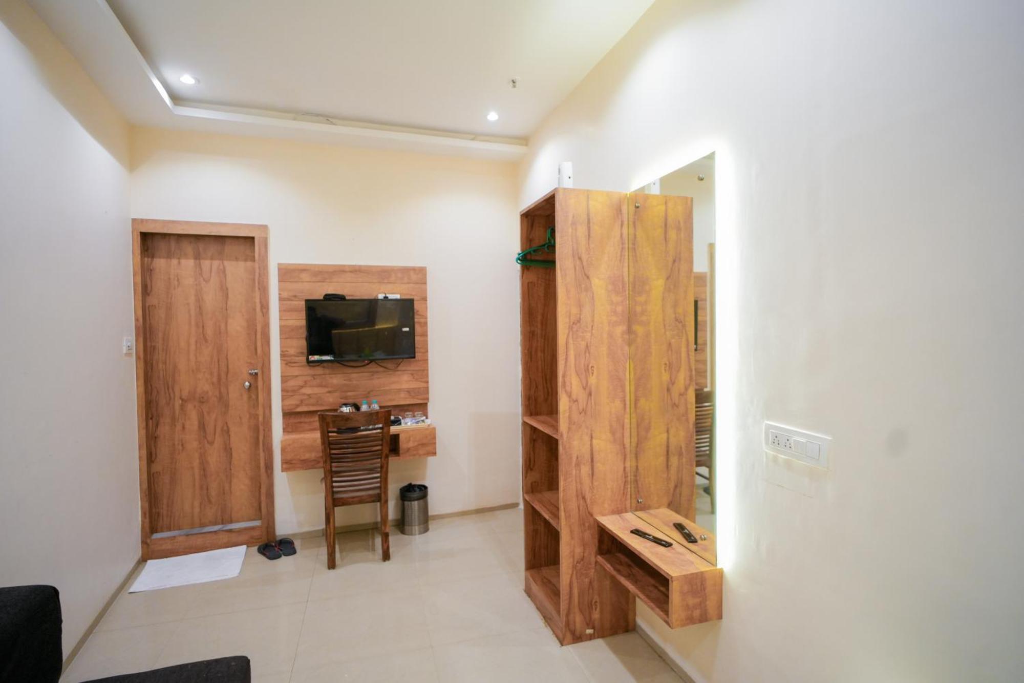 Hotel Skylink Hospitality Mahalaxmi 뭄바이 외부 사진