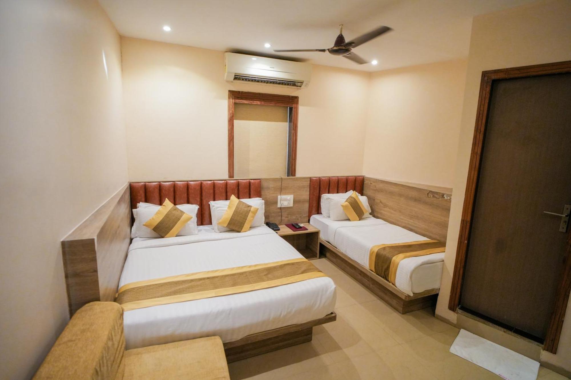 Hotel Skylink Hospitality Mahalaxmi 뭄바이 외부 사진