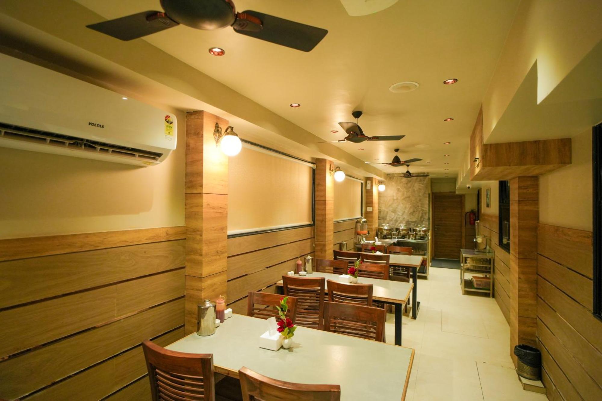 Hotel Skylink Hospitality Mahalaxmi 뭄바이 외부 사진