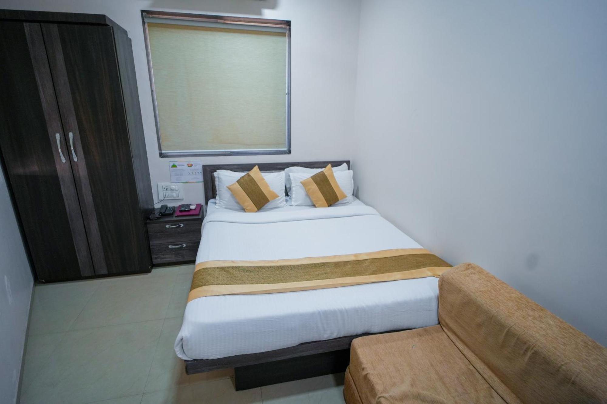 Hotel Skylink Hospitality Mahalaxmi 뭄바이 외부 사진