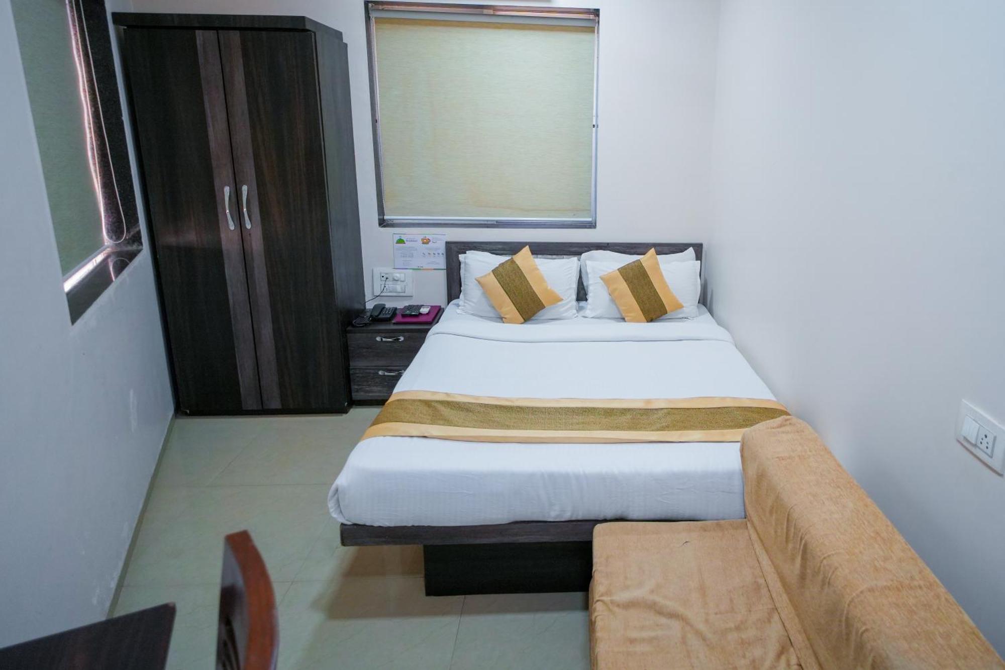 Hotel Skylink Hospitality Mahalaxmi 뭄바이 외부 사진